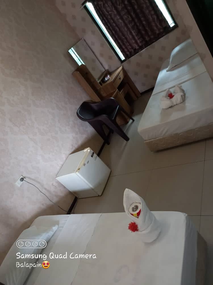 Twin-bed room